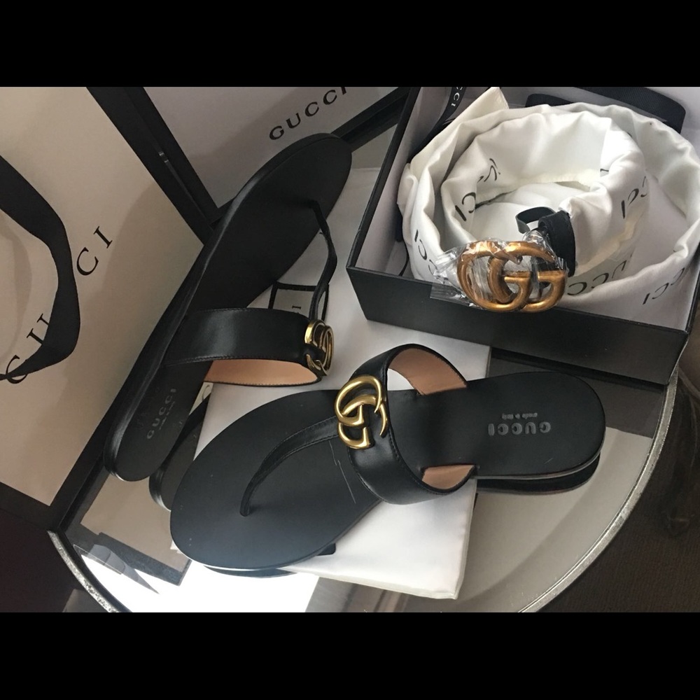 Beautiful black sandals! Black gold buckle belt❤️